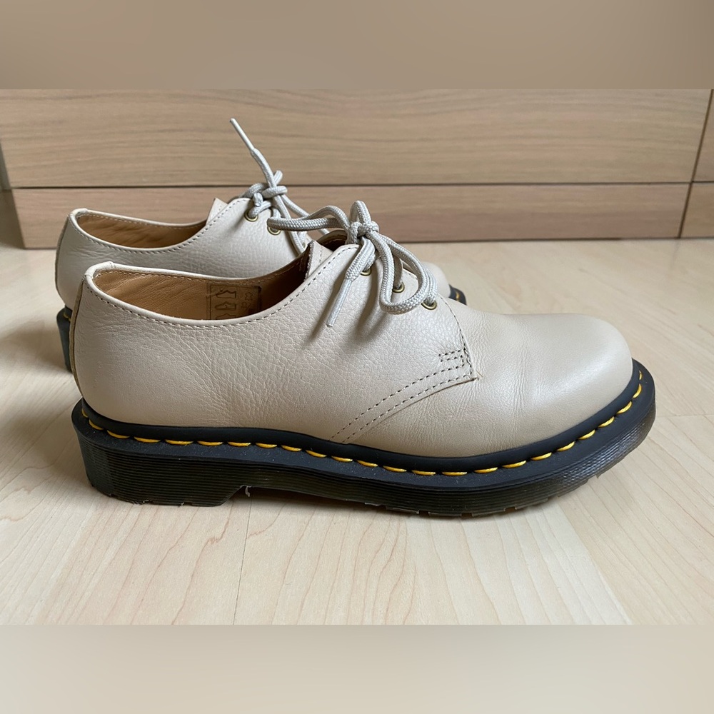 Dr. Martens Beige Leather 3-Eye Oxford with Yellow Stitching